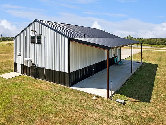 5th image of 557 High Point Ln