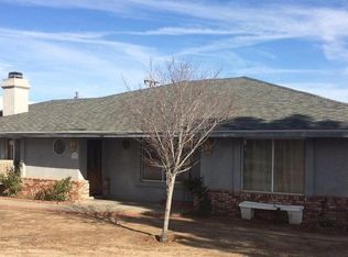 11595 Shangri La Ave, Hesperia, CA 92345