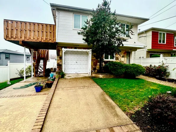 71 Dewey Ave, Staten Island, NY 10308