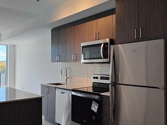 4th image of 2782 Barton St E #405
