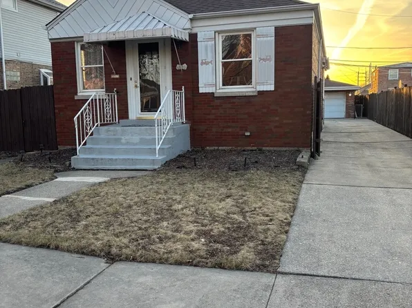 5520 S Mobile Ave, Chicago, IL 60638