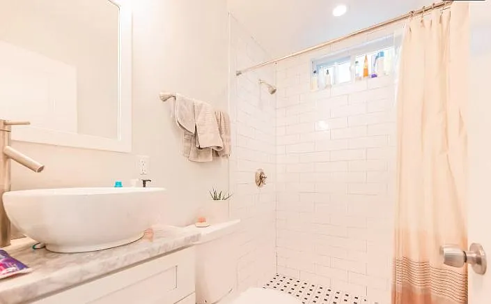31 Pleasant St #1 — Photo 10