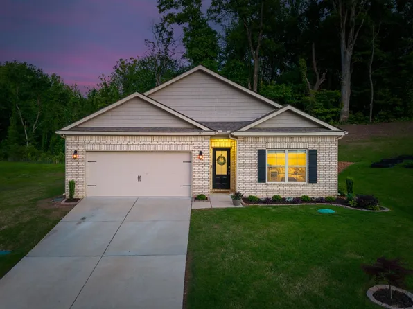 107 Colonial Cv, Munford, TN 38058