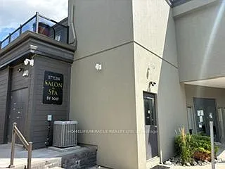2 bed, $2,300 — Photo 1