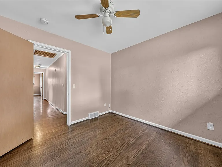 29101 Campbell Dr — Photo 12