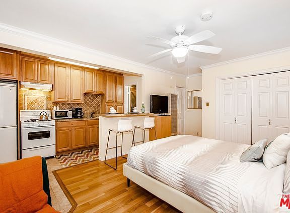 4th image of 2101 Ocean Ave APT 10