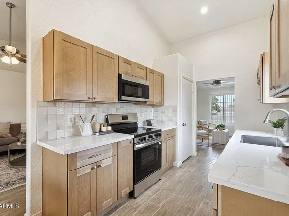 1763 E PARKVIEW Avenue, Casa Grande, AZ 85122
