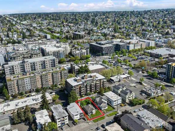 1530 NW 53rd Street, Seattle, WA 98107