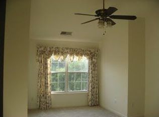 11421 Abner Ave, Fairfax, VA 22030