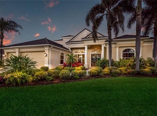 5351 Hunt Club Way, Sarasota, FL 34238