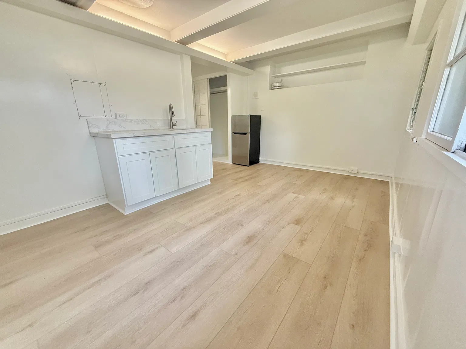 Studio, 235 sqft, $1,450 — Photo 1