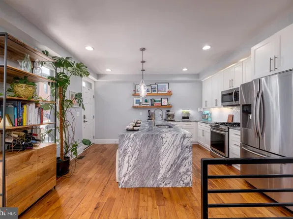 17 E Ostend St, Baltimore, MD 21230