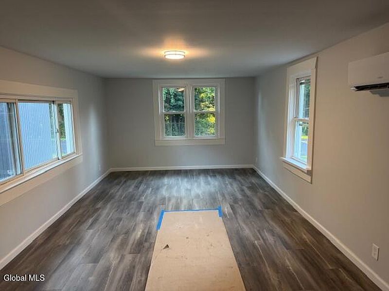 4th image of 205 Tampa Avenue