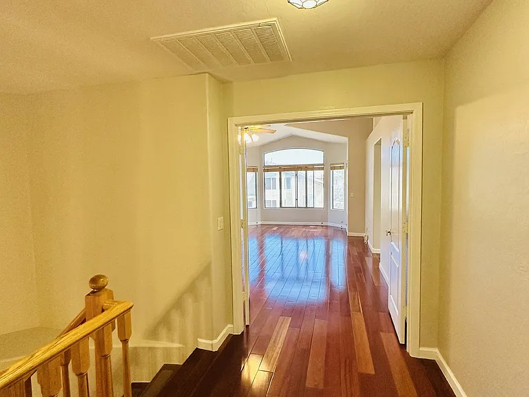 672 W Raven Dr — Photo 19