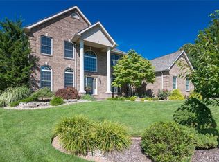 7 Whitechapel Ct, Glen Carbon, IL