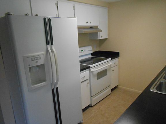 3rd image of 2821 Golden Poinciana Pl