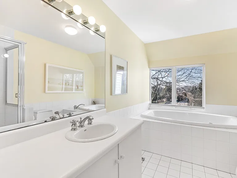 108 Heady Creek Ln — Photo 10