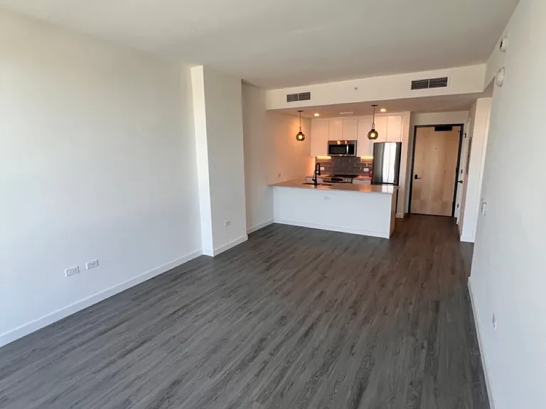 2176 NW 1st Ave #225 — Photo 3