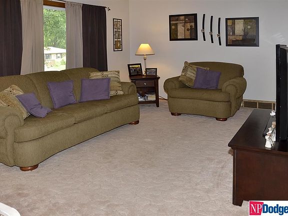 3rd image of 3423 S 130th St