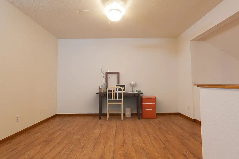3 bed, 2.0 bath, $2,100 — Photo 2