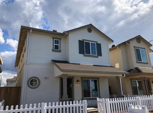 19607 Rogge Village Dr, Salinas, CA 93906