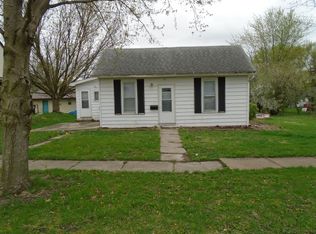 511 W 3rd St, Tipton, IA 52772