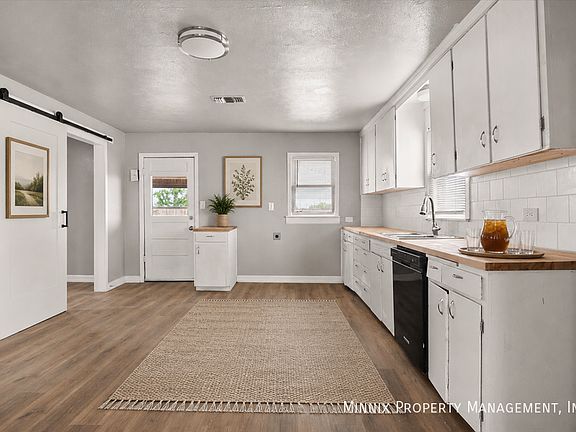 2nd image of 1302 Avenue E #1
