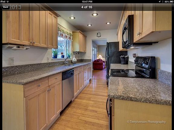3rd image of 4202 SE Covell St