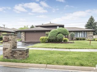 15512 Canterbury Ln, Orland Park, IL