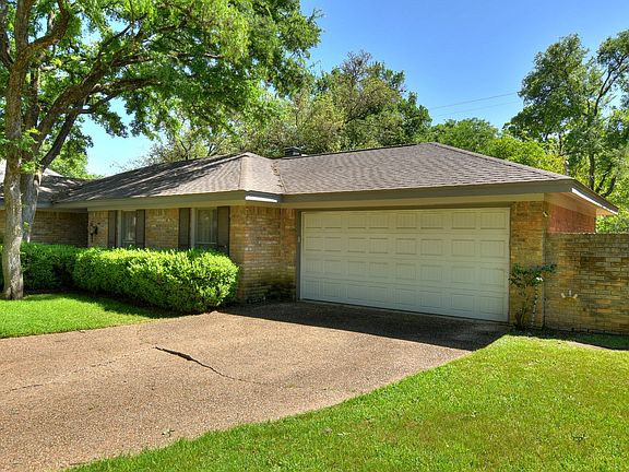 3rd image of 4211 Gnarl Dr