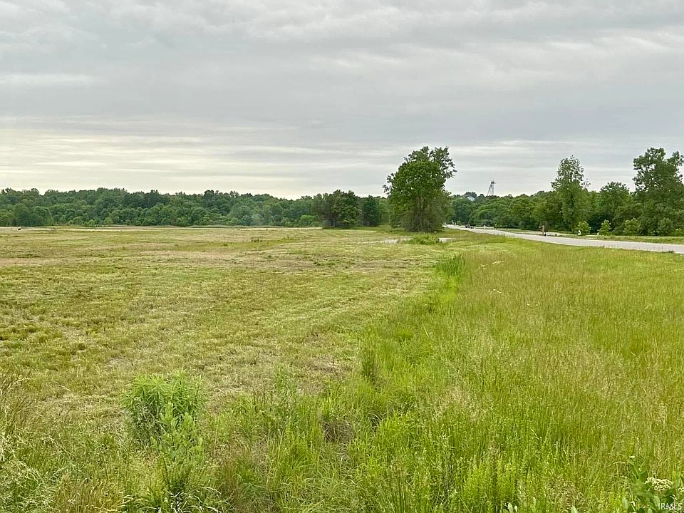 2nd image of 1212 N Stevenson Station Rd