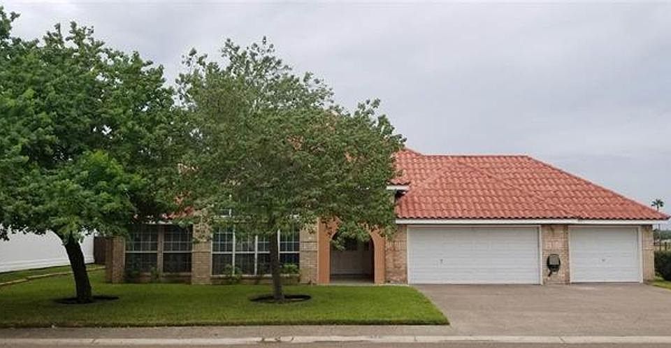 1st image of 314 Emerald Lake Dr