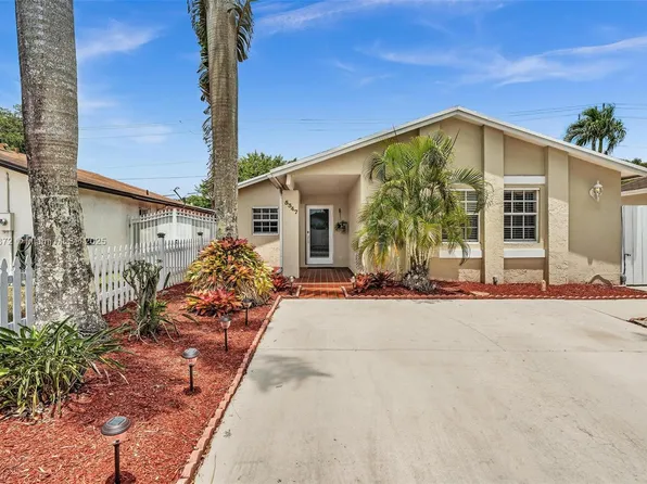 5347 NW 198th Ter, Opa Locka, FL 33055