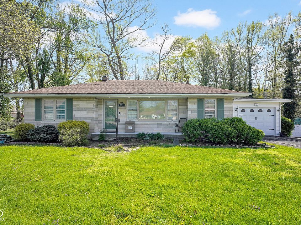 1st image of 121 David Dr