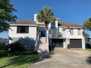 4648 Ashley View Ln, North Charleston, SC 29405