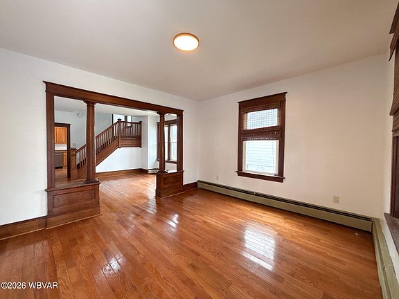 2nd image of 2331-2333 Dove St