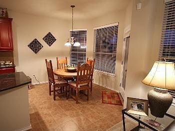 5th image of 28 White Magnolia Cir