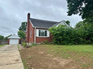697 Smiley Ave, Cincinnati, OH 45246