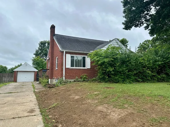 697 Smiley Ave, Cincinnati, OH 45246