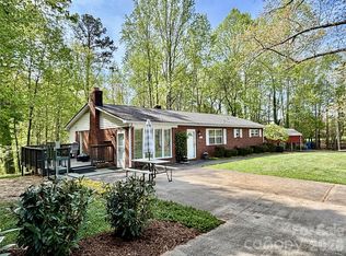 2730 4th Street Pl NW, Hickory, NC 28601