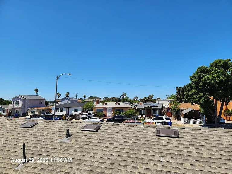 3675 Marlborough Ave — Photo 3