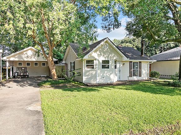 2nd image of 130 Sea Pines Dr