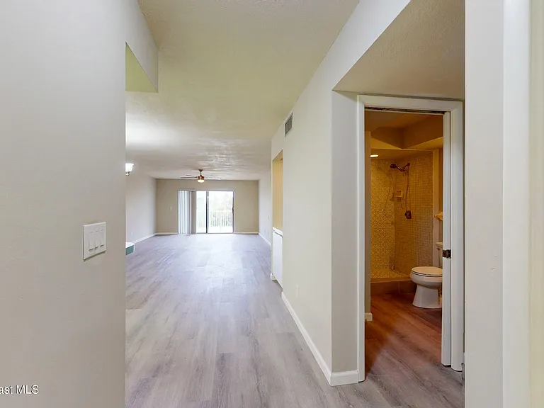 2160 N Highway A1a Hwy #303 — Photo 44