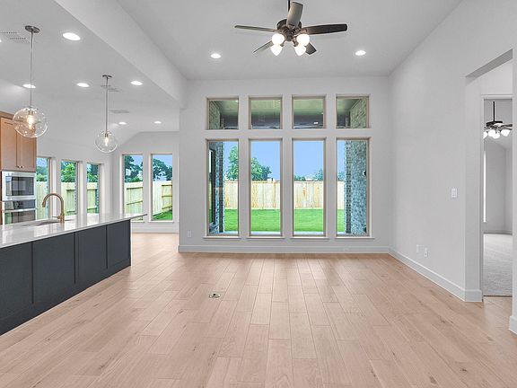 3rd image of 22210 Larkspir Gate Dr
