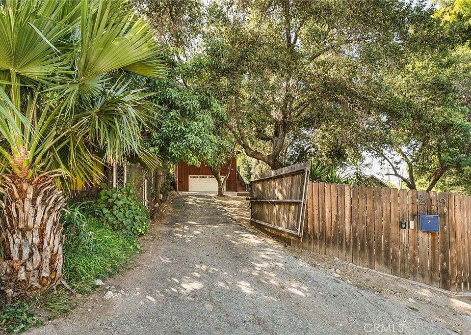 1st image of 1219 Wildwood Dr
