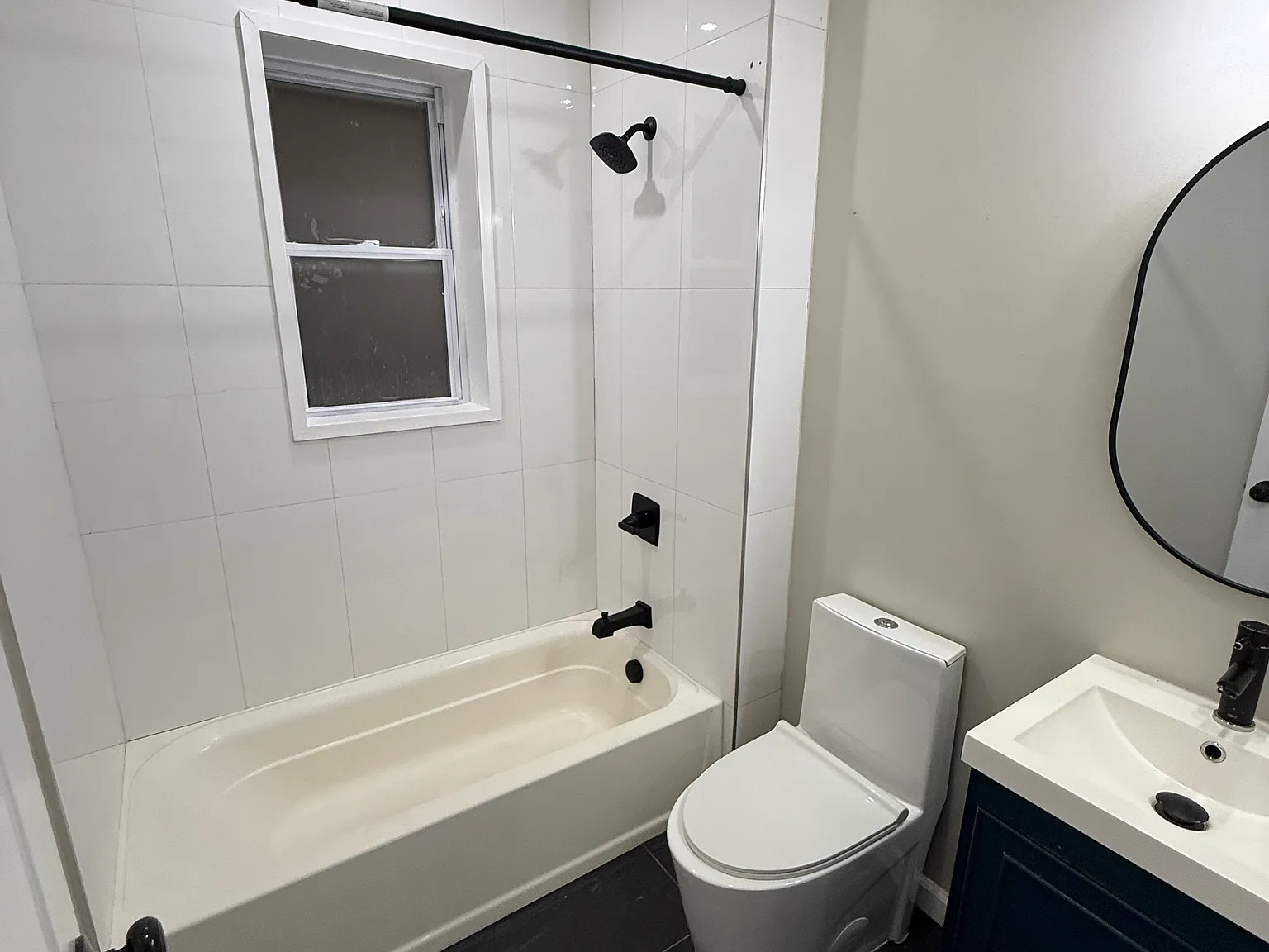 1 bed, $1,849 — Photo 4