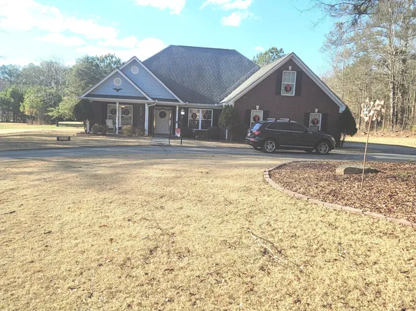 300 Pitts Chapel Rd, Newborn, GA 30056
