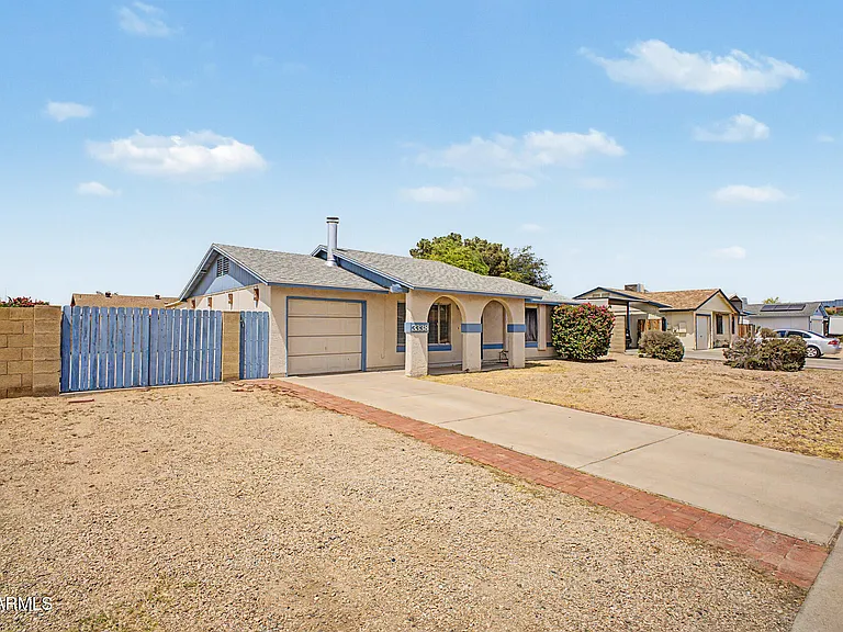 3338 W Tonto Ln — Photo 14
