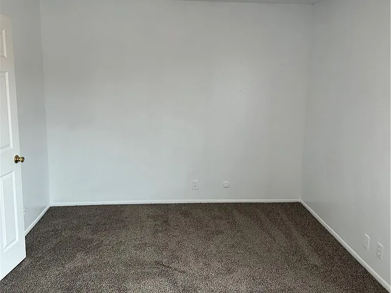 7303 Exeter St #212 — Photo 8