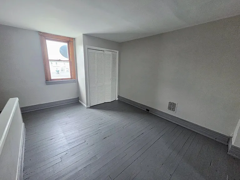 924 W Washington St — Photo 12